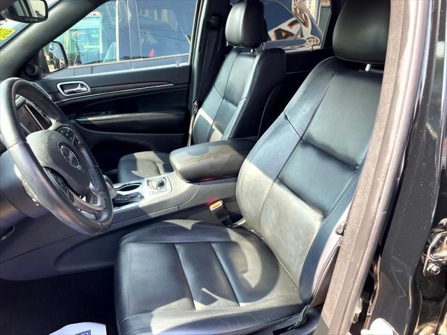 used 2018 Jeep Grand Cherokee car, priced at $18,995