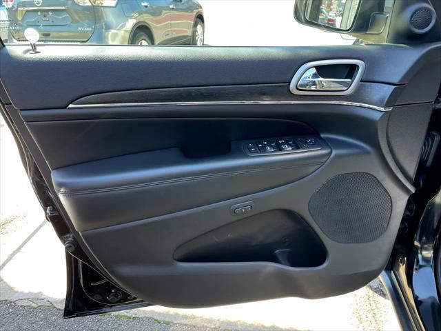 used 2018 Jeep Grand Cherokee car, priced at $18,695