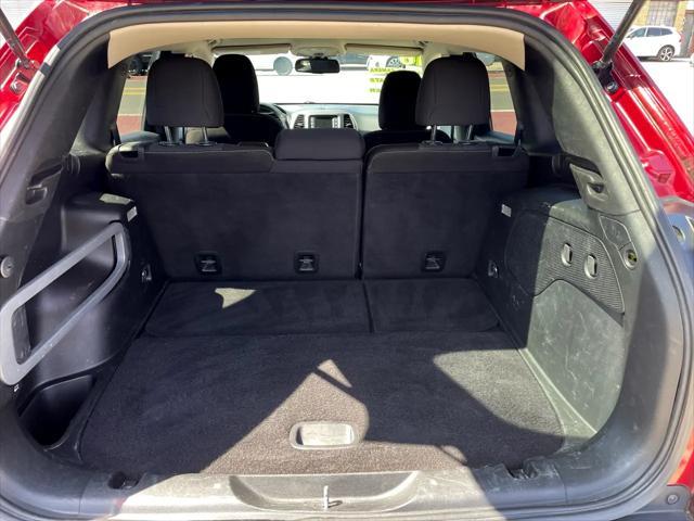used 2016 Jeep Cherokee car, priced at $11,995