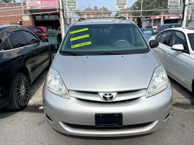 used 2007 Toyota Sienna car, priced at $6,995