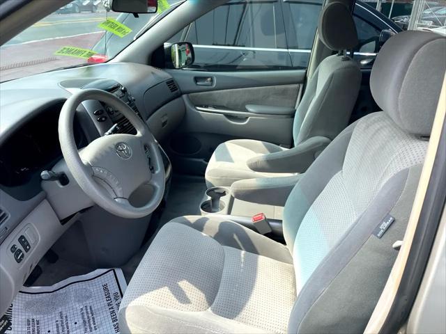 used 2007 Toyota Sienna car, priced at $6,995