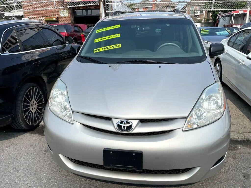 used 2007 Toyota Sienna car, priced at $6,995