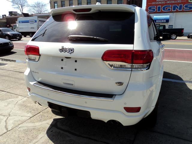 used 2015 Jeep Grand Cherokee car, priced at $17,995