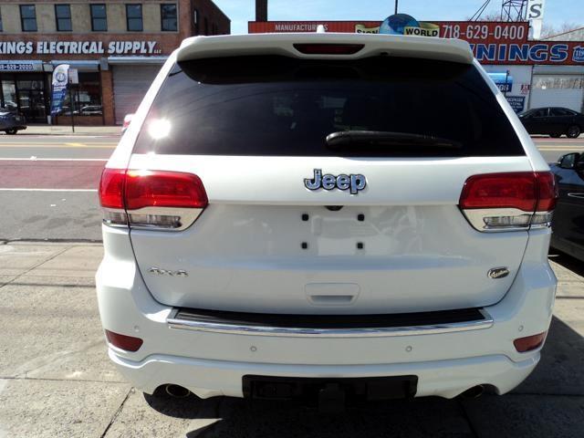 used 2015 Jeep Grand Cherokee car, priced at $17,995