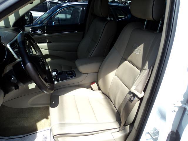 used 2015 Jeep Grand Cherokee car, priced at $17,995