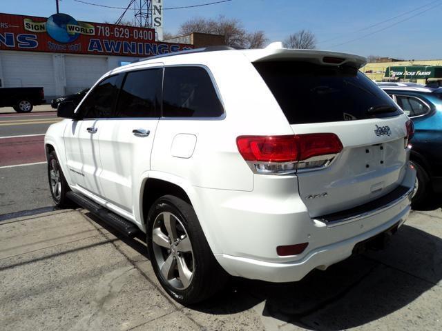 used 2015 Jeep Grand Cherokee car, priced at $17,995