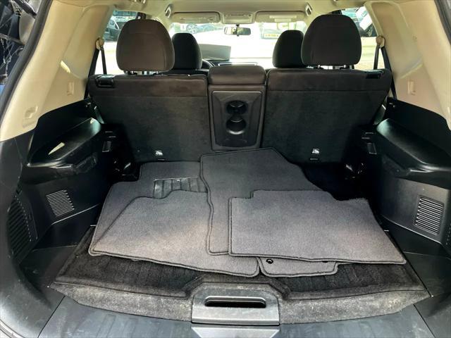 used 2015 Nissan Rogue car, priced at $11,995