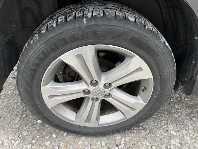 used 2013 Toyota Highlander car, priced at $17,988
