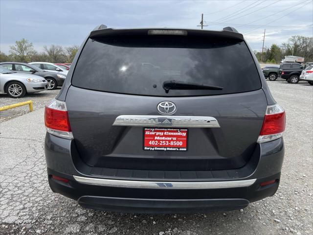 used 2013 Toyota Highlander car, priced at $17,988