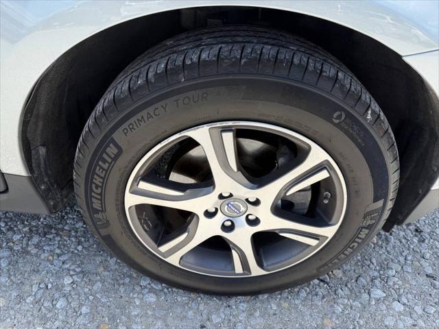 used 2013 Volvo XC60 car, priced at $15,997