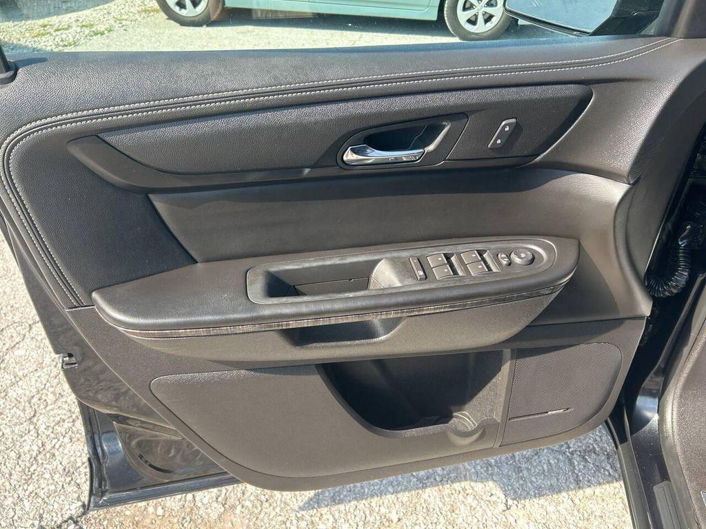 used 2014 GMC Acadia car, priced at $11,977