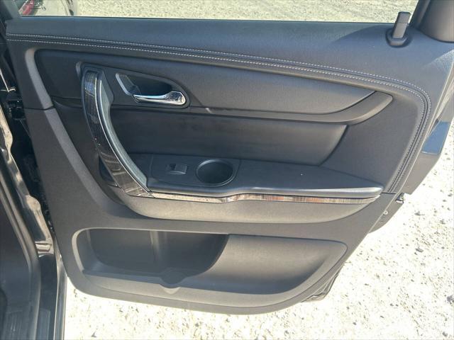 used 2014 GMC Acadia car, priced at $13,997