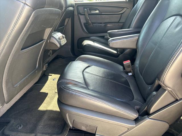 used 2014 GMC Acadia car, priced at $13,997