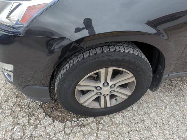 used 2015 Chevrolet Traverse car, priced at $12,997