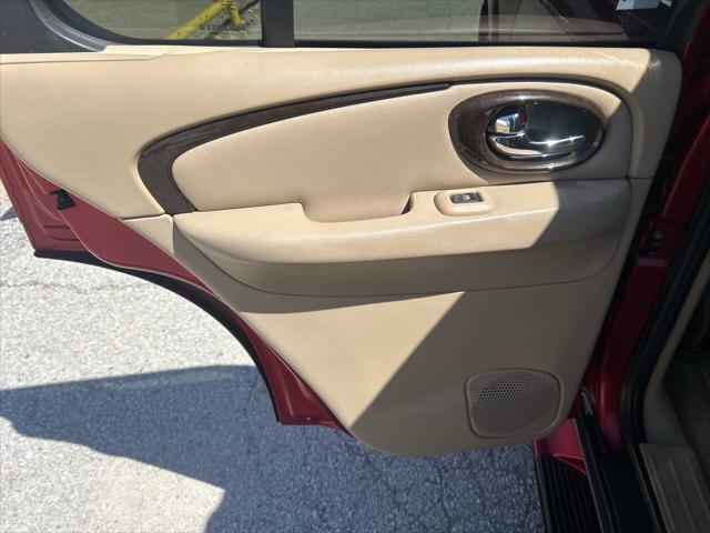 used 2004 Buick Rainier car, priced at $5,931