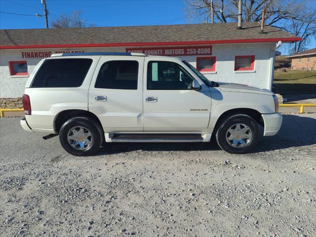 used 2003 Cadillac Escalade car, priced at $8,995