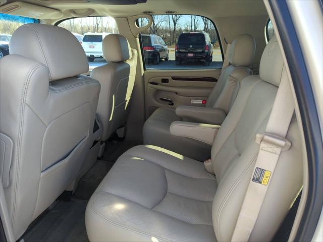 used 2003 Cadillac Escalade car, priced at $8,995