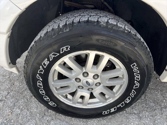 used 2012 Ford Expedition car, priced at $6,929