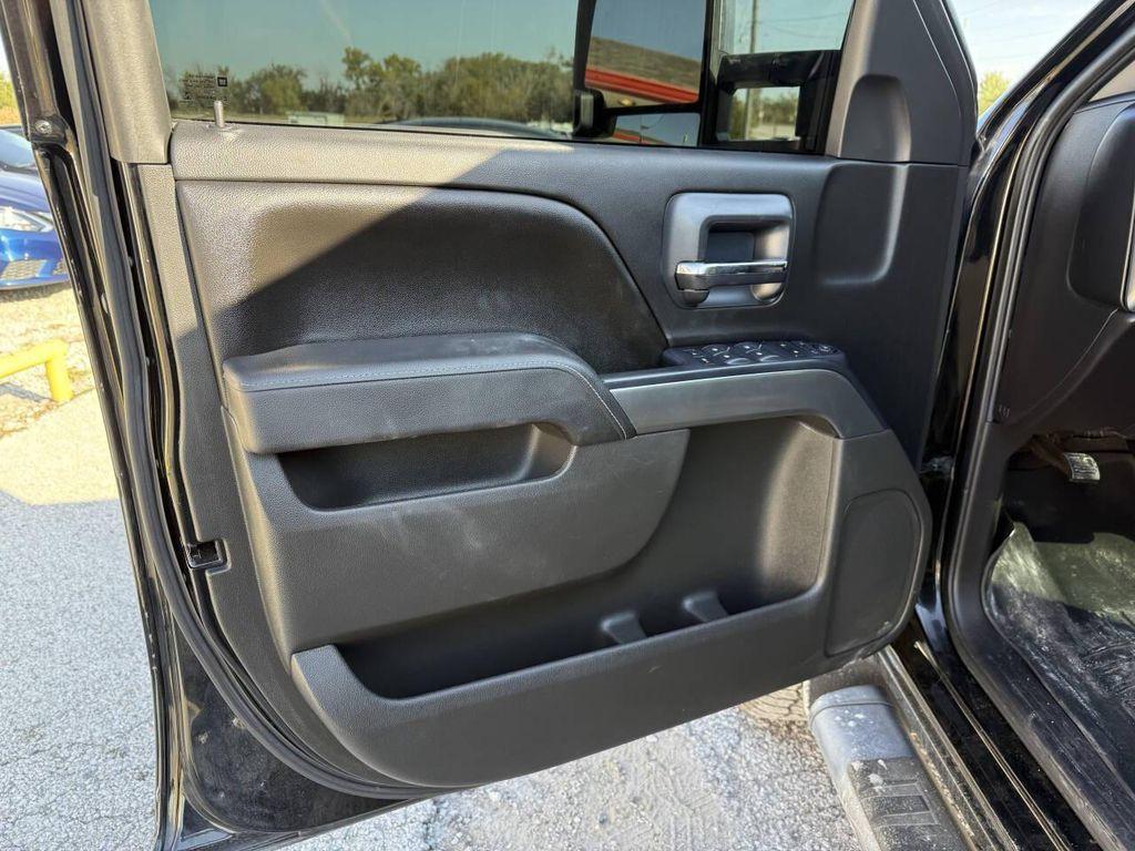 used 2014 Chevrolet Silverado 1500 car, priced at $18,997