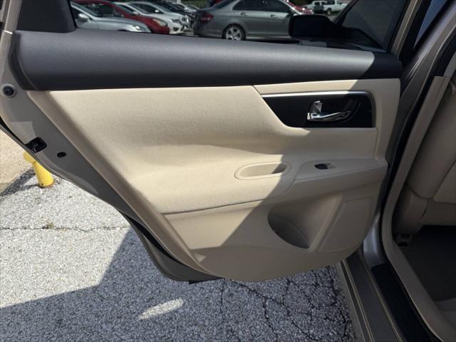 used 2014 Nissan Altima car, priced at $13,997