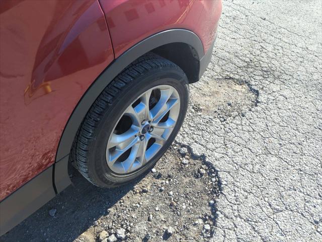 used 2014 Ford Escape car, priced at $13,997