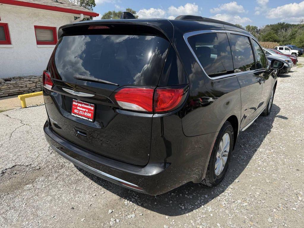 used 2017 Chrysler Pacifica car, priced at $15,997