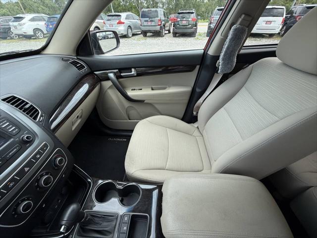 used 2014 Kia Sorento car, priced at $13,925
