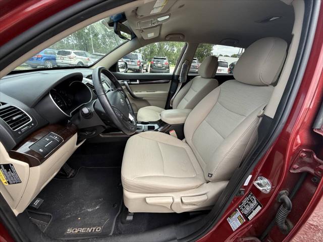 used 2014 Kia Sorento car, priced at $13,925