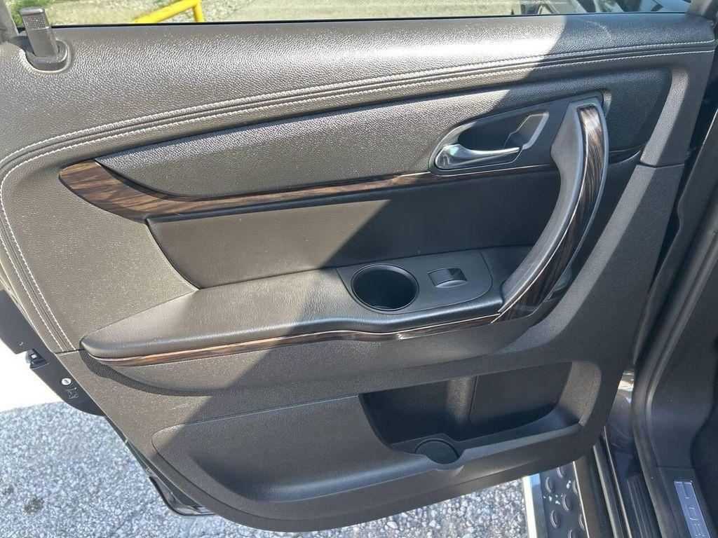 used 2014 GMC Acadia car, priced at $18,977
