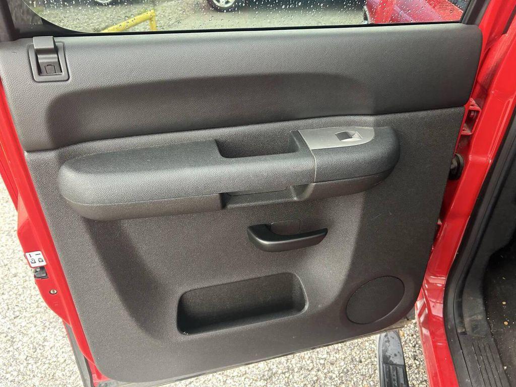 used 2013 Chevrolet Silverado 1500 car, priced at $18,977