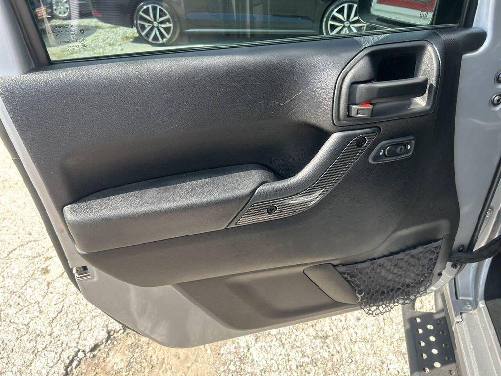 used 2015 Jeep Wrangler Unlimited car, priced at $18,997