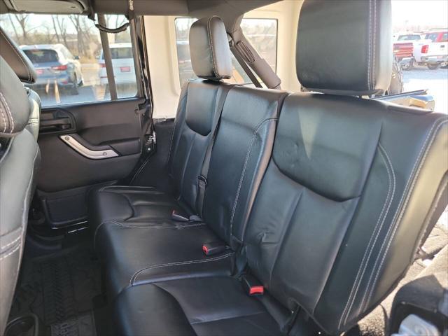 used 2015 Jeep Wrangler Unlimited car, priced at $25,997