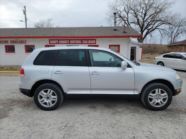 used 2006 Volkswagen Touareg car, priced at $6,997