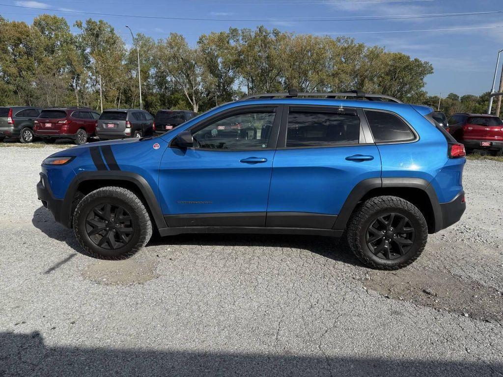 used 2017 Jeep Cherokee car, priced at $18,997