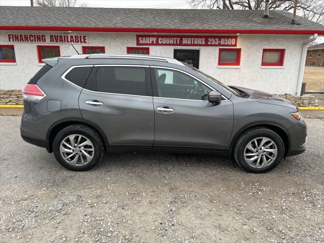 used 2015 Nissan Rogue car, priced at $15,925