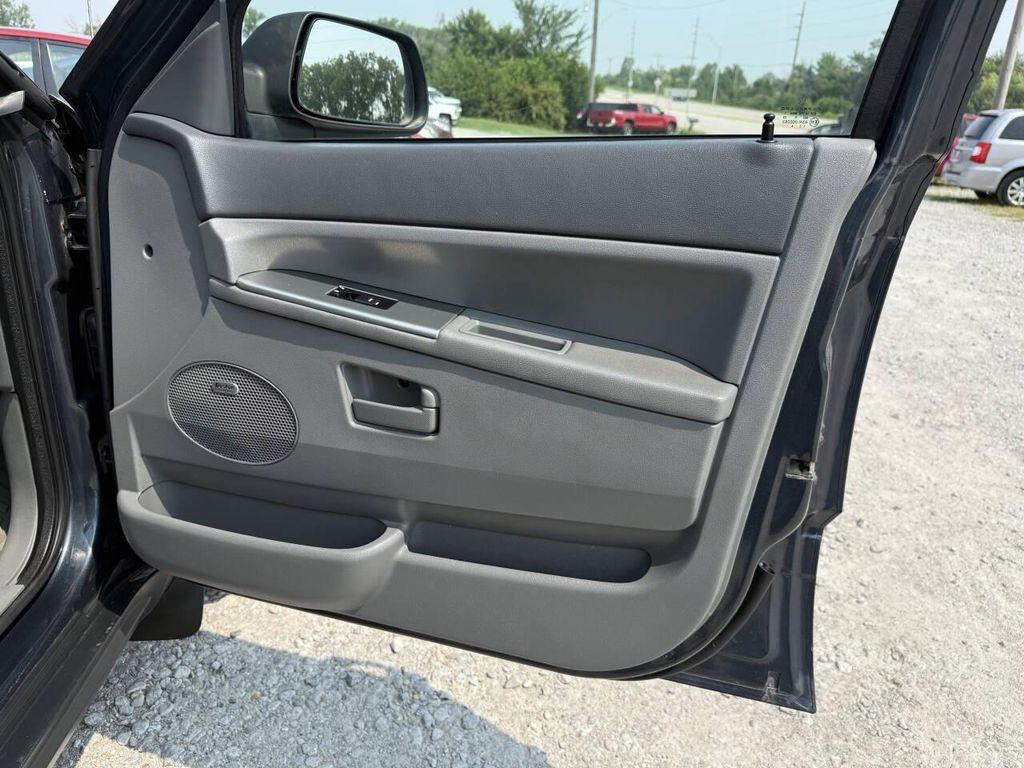 used 2007 Jeep Grand Cherokee car, priced at $9,977