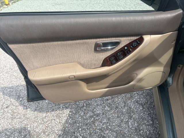used 2000 Subaru Outback car, priced at $8,997