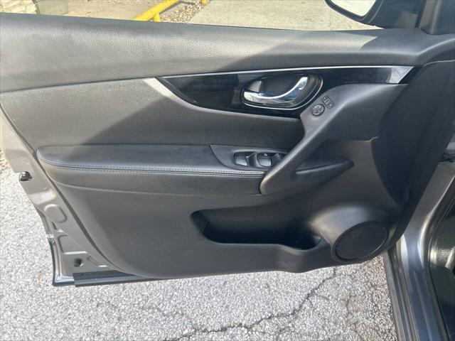 used 2020 Nissan Rogue Sport car, priced at $15,924