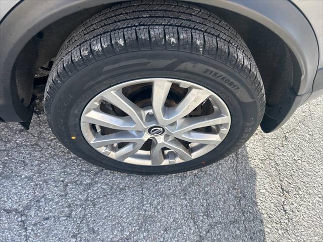 used 2020 Nissan Rogue Sport car, priced at $15,924