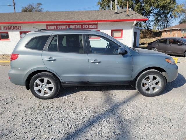 used 2009 Hyundai Santa Fe car, priced at $7,929