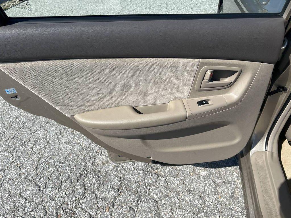 used 2006 Kia Spectra car, priced at $5,993