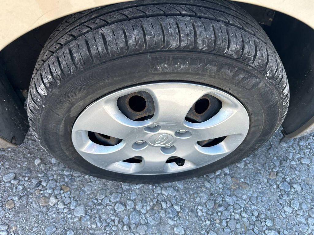 used 2006 Kia Spectra car, priced at $5,993