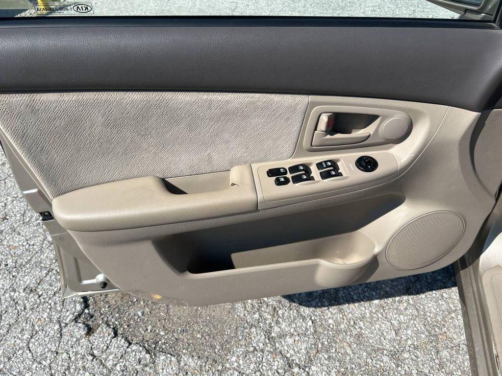 used 2006 Kia Spectra car, priced at $5,993