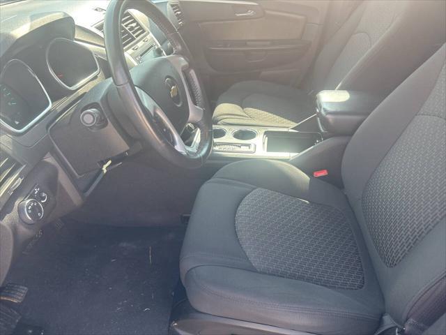 used 2011 Chevrolet Traverse car, priced at $12,997
