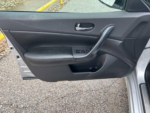 used 2014 Nissan Maxima car, priced at $8,997