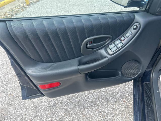 used 2002 Pontiac Grand Prix car, priced at $6,997