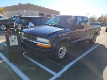 used 2002 Chevrolet S-10 car, priced at $10,997