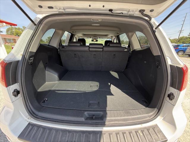 used 2008 Hyundai Santa Fe car, priced at $10,997