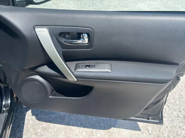 used 2014 Nissan Rogue Select car, priced at $8,931