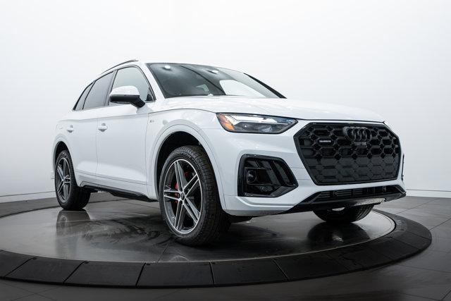 new 2025 Audi Q5 car, priced at $68,550